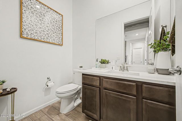 10831 N Stonebridge Drive, Tucson, AZ 85742
