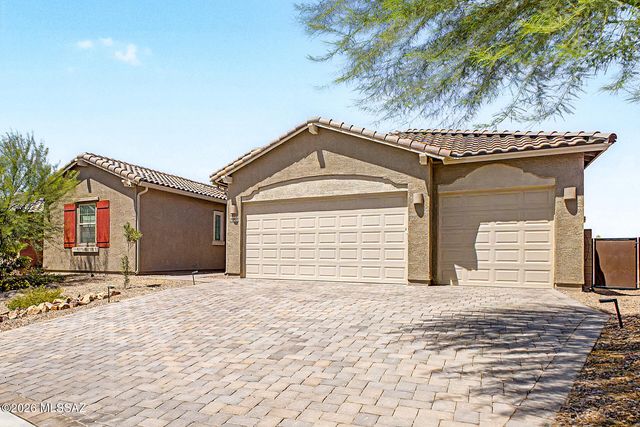 10831 N Stonebridge Drive, Tucson, AZ 85742