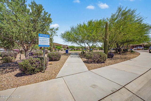 10831 N Stonebridge Drive, Tucson, AZ 85742