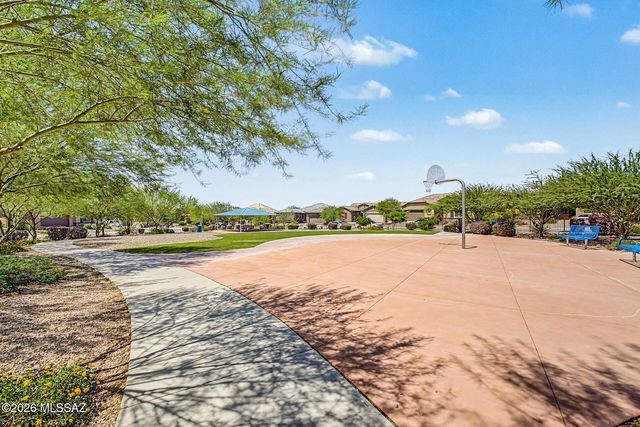 10831 N Stonebridge Drive, Tucson, AZ 85742