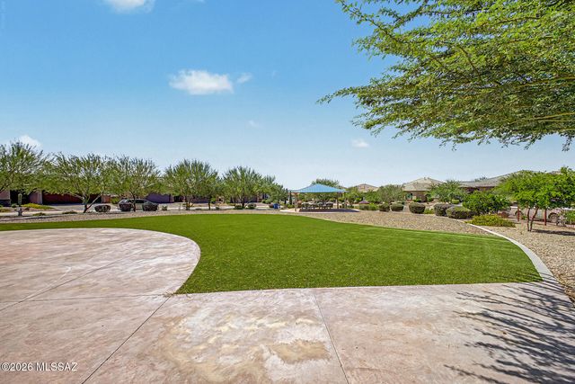 10831 N Stonebridge Drive, Tucson, AZ 85742