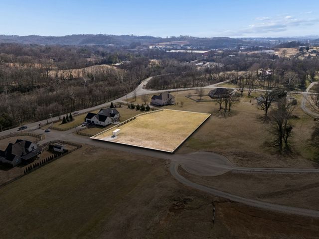 103 Heirloom Lane, Columbia, TN 38401
