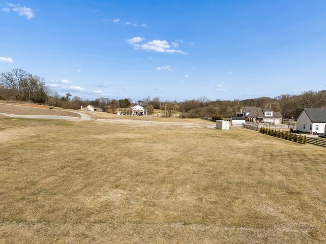 103 Heirloom Lane, Columbia, TN 38401