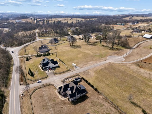 103 Heirloom Lane, Columbia, TN 38401