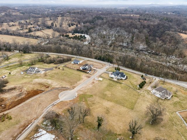 103 Heirloom Lane, Columbia, TN 38401