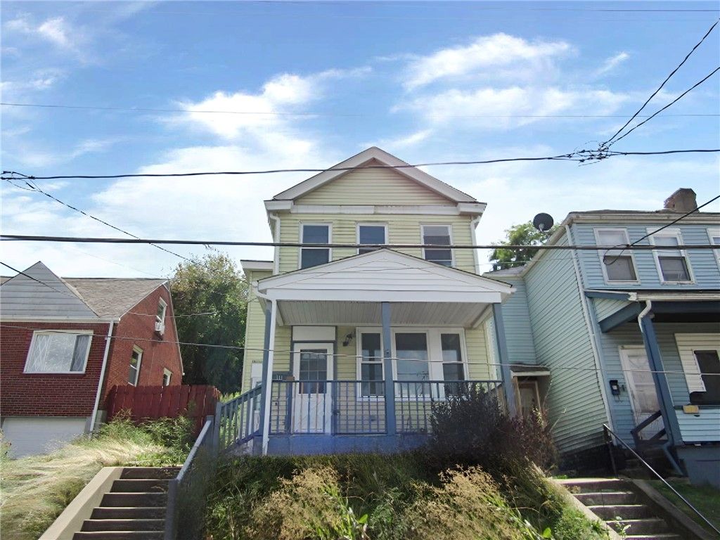 111 Minooka St, Carrick, PA 15210