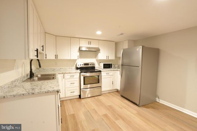 6205 MARGLENN AVE, Baltimore, MD 21206