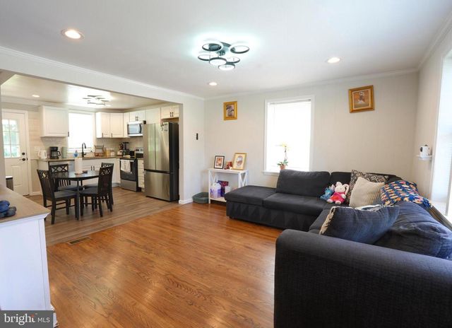 6205 MARGLENN AVE, Baltimore, MD 21206