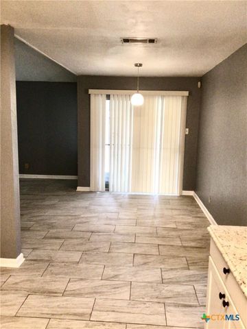 2004 Sherman Drive, Killeen, TX 76543