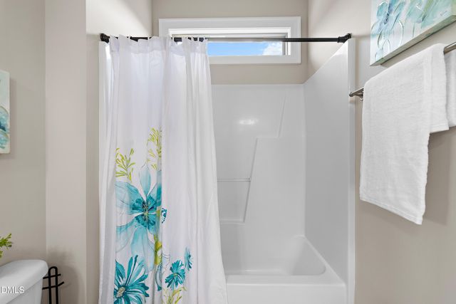 3317 Heathrowe Grove Court, Fuquay Varina, NC 27526