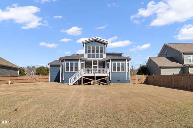 3317 Heathrowe Grove Court, Fuquay Varina, NC 27526