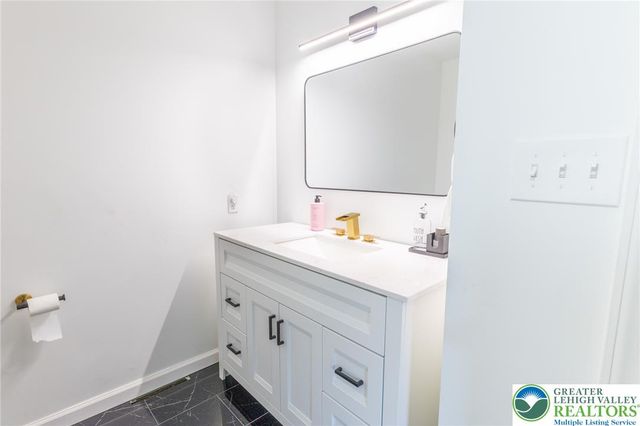 9904 Ziegels Church Road, Weisenberg Twp, PA 18031