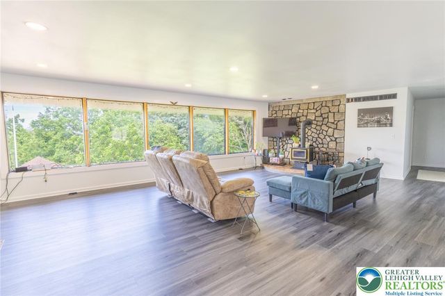 9904 Ziegels Church Road, Weisenberg Twp, PA 18031