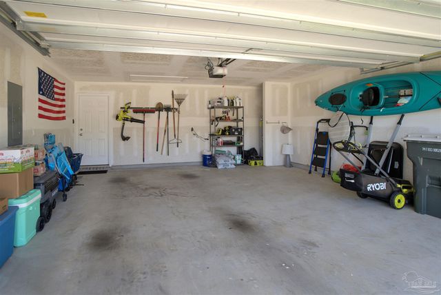 951 Lovebird Ct, Pensacola, FL 32534