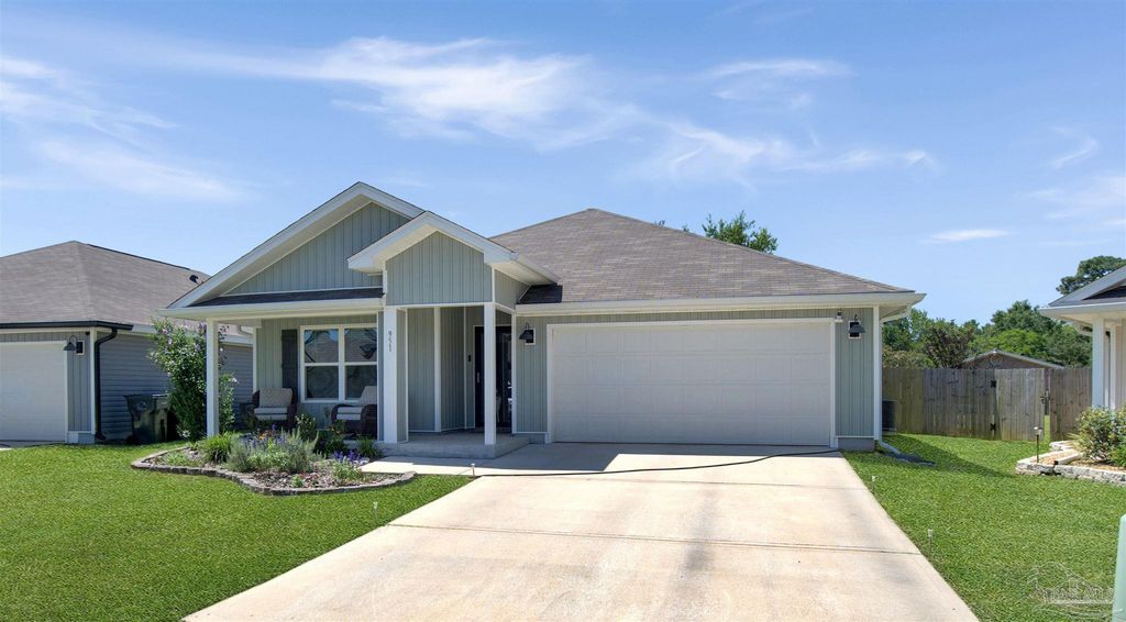 951 Lovebird Ct, Pensacola, FL 32534