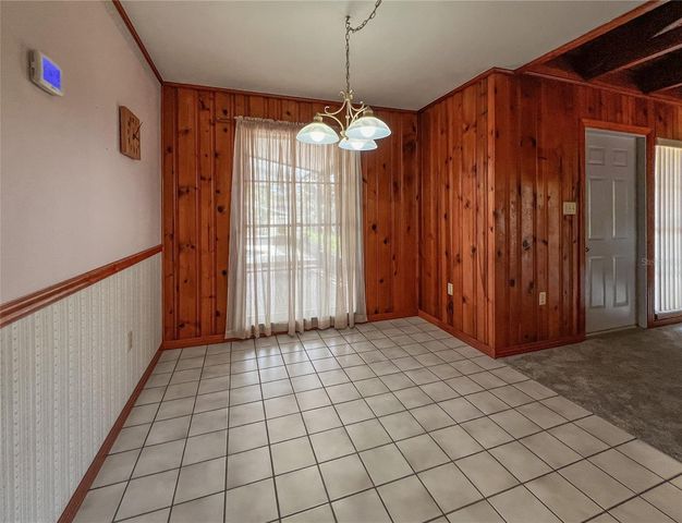 2118 W BROAD STREET, Tampa, FL 33604