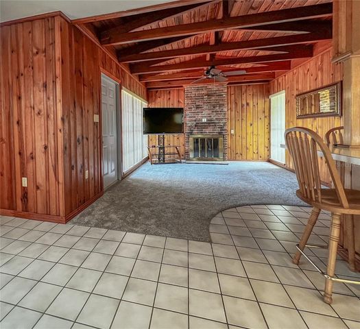 2118 W BROAD STREET, Tampa, FL 33604