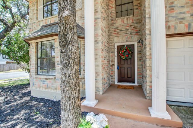 17516 Klamath Falls DR, Round Rock, TX 78681