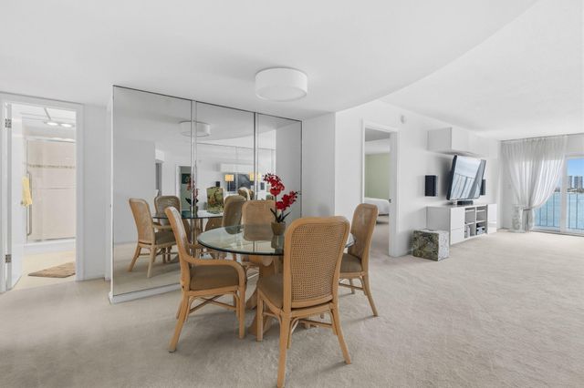 801 Lake Shore Drive 607, Lake Park, FL 33403