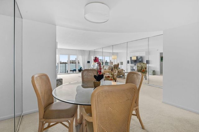 801 Lake Shore Drive 607, Lake Park, FL 33403