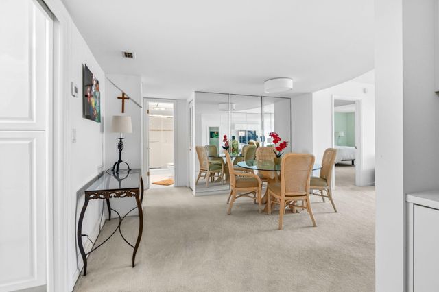 801 Lake Shore Drive 607, Lake Park, FL 33403