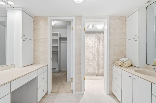 801 Lake Shore Drive 607, Lake Park, FL 33403