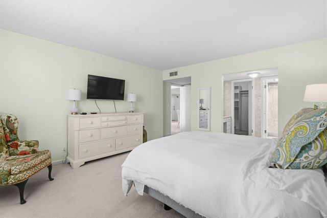 801 Lake Shore Drive 607, Lake Park, FL 33403