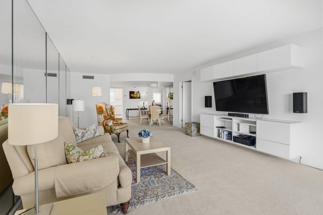 801 Lake Shore Drive 607, Lake Park, FL 33403