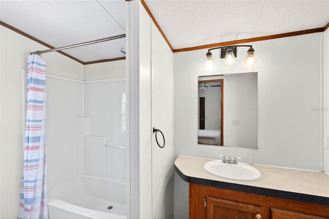 10427 NW 8TH LANE, Ocala, FL 34482