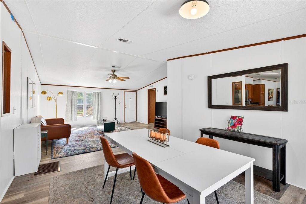 Image 24 of property listing at 10427 NW 8TH LANE, Ocala, FL 34482