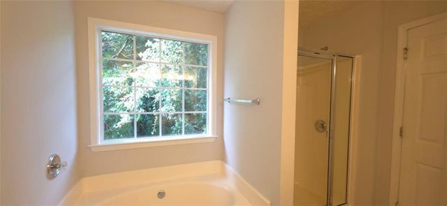 3458 Hill Pond Drive NE, Buford, GA 30519