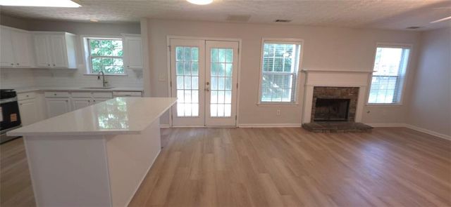 3458 Hill Pond Drive NE, Buford, GA 30519