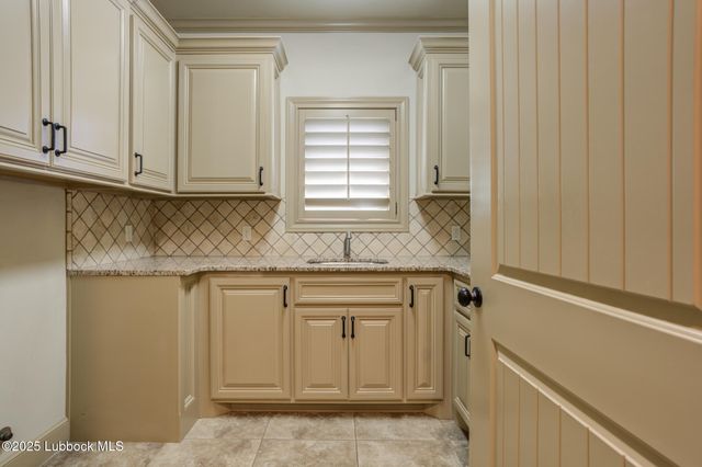 6103 89th Street, Lubbock, TX 79424