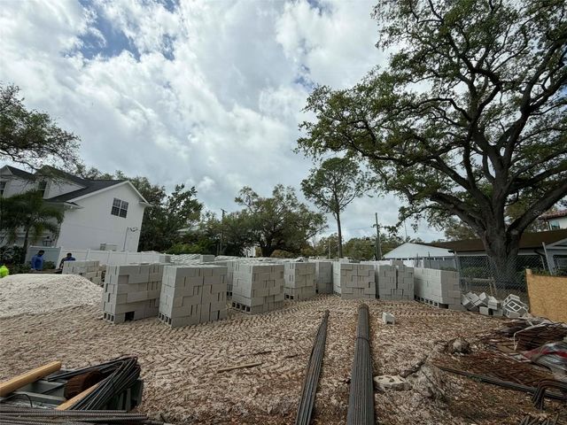 530 SEVERN AVENUE, Tampa, FL 33606