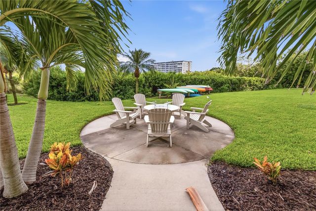 19519 GULF BOULEVARD 403, Indian Shores, FL 33785