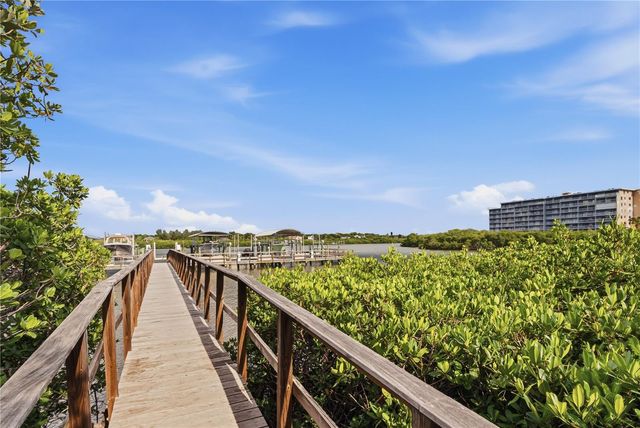 19519 GULF BOULEVARD 403, Indian Shores, FL 33785