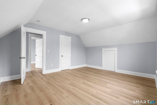 11 Young Street, New Haven, CT 06511