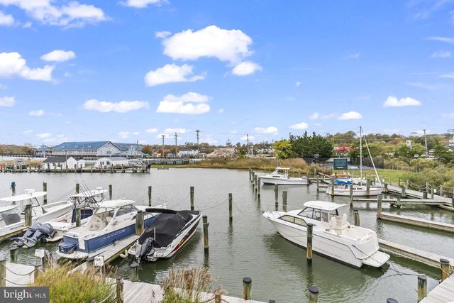 8074 WINDWARD KEY DR, Chesapeake Beach, MD 20732