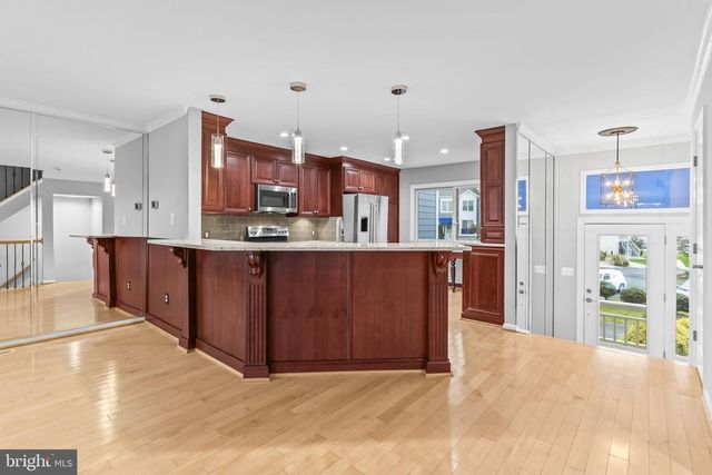 8074 WINDWARD KEY DR, Chesapeake Beach, MD 20732