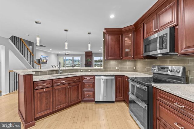 8074 WINDWARD KEY DR, Chesapeake Beach, MD 20732