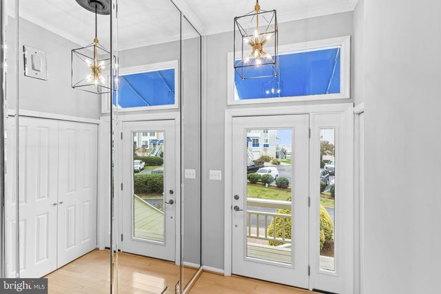 8074 WINDWARD KEY DR, Chesapeake Beach, MD 20732