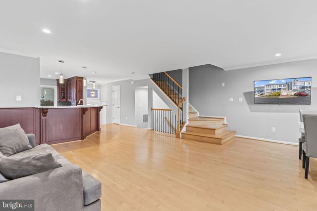 8074 WINDWARD KEY DR, Chesapeake Beach, MD 20732