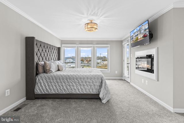 8074 WINDWARD KEY DR, Chesapeake Beach, MD 20732