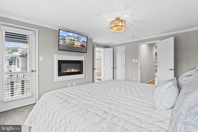 8074 WINDWARD KEY DR, Chesapeake Beach, MD 20732