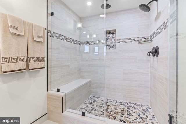 8074 WINDWARD KEY DR, Chesapeake Beach, MD 20732