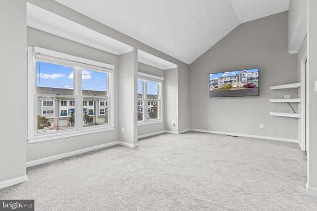 8074 WINDWARD KEY DR, Chesapeake Beach, MD 20732