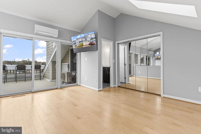 8074 WINDWARD KEY DR, Chesapeake Beach, MD 20732