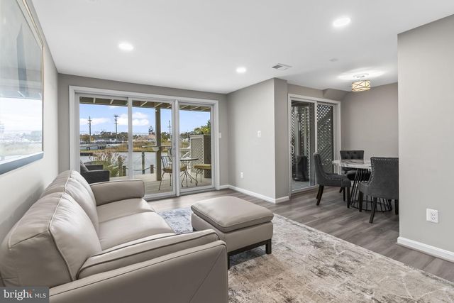 8074 WINDWARD KEY DR, Chesapeake Beach, MD 20732