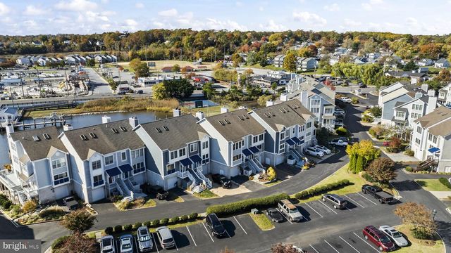 8074 WINDWARD KEY DR, Chesapeake Beach, MD 20732