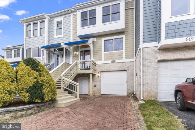 8074 WINDWARD KEY DR, Chesapeake Beach, MD 20732